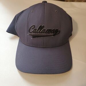 Callaway Dark Grey Baseball Hat. Flex Fit Golf